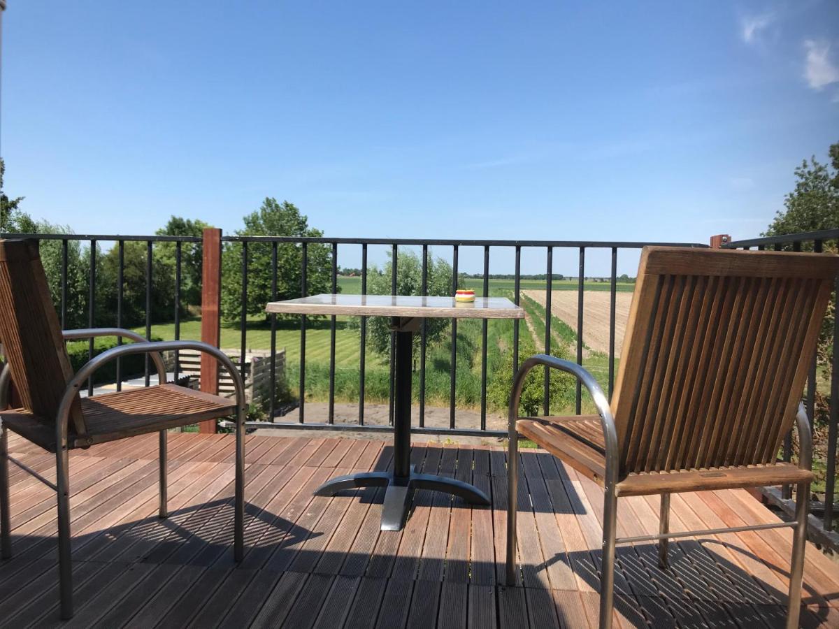 In De Gele Hoed Mooie Appartementen Met Fantastisch Uitzicht Zonnemaire Luaran gambar