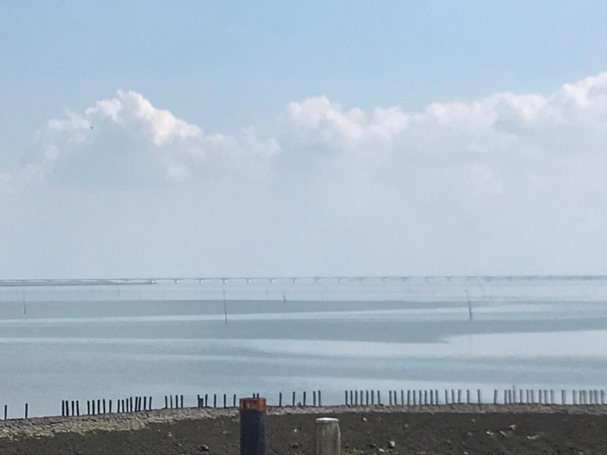 In De Gele Hoed Mooie Appartementen Met Fantastisch Uitzicht Zonnemaire Luaran gambar