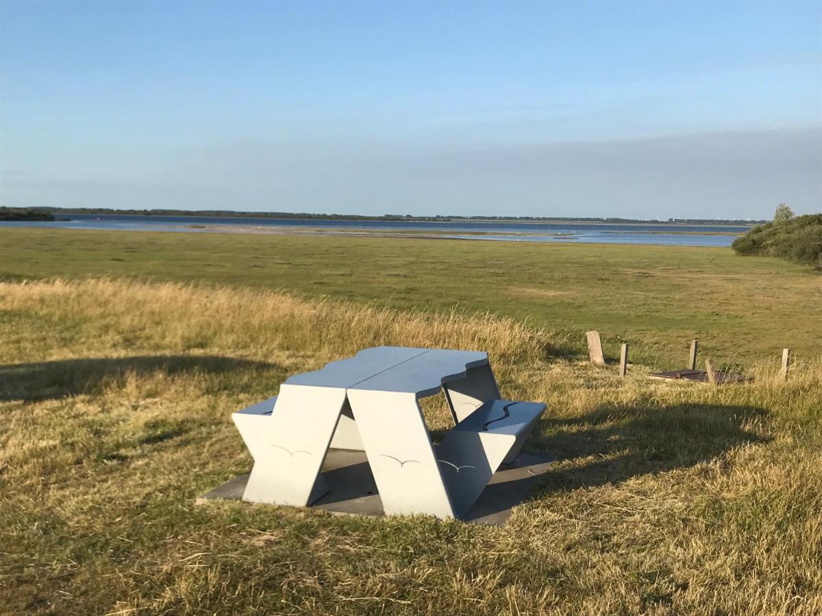 In De Gele Hoed Mooie Appartementen Met Fantastisch Uitzicht Zonnemaire Luaran gambar